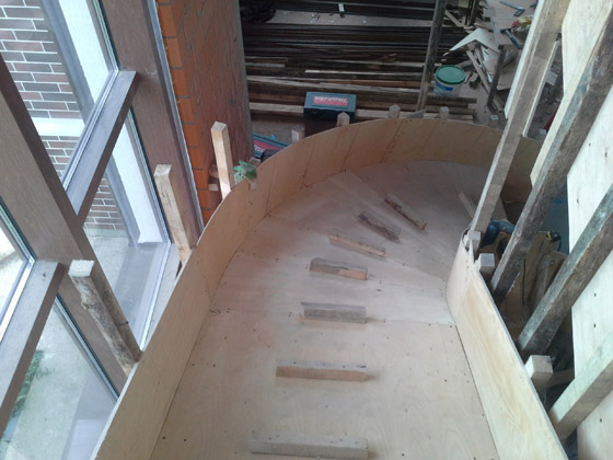 Опалубка для бетонной лестницы