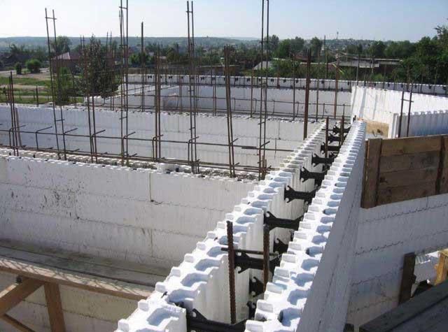 Дом из несъемной опалубки